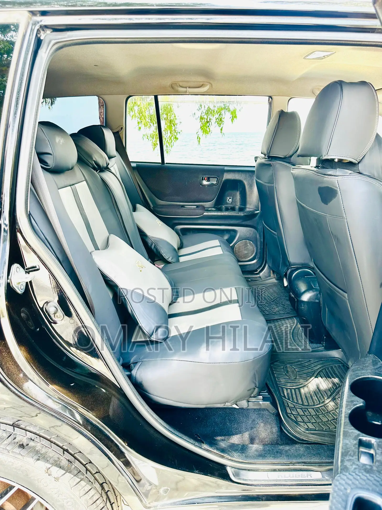 Toyota Kluger 2004 Black