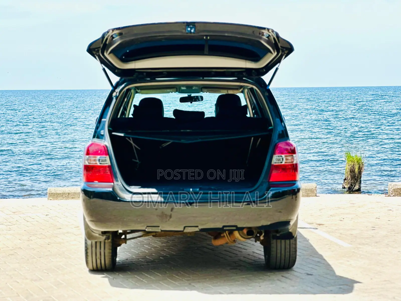 Toyota Kluger 2004 Black