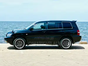 Toyota Kluger 2004 Black