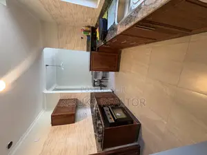 3bdrm Apartment in Upanga for sale