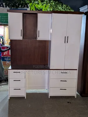 Kabat La Nguo Na Dressing Table Design