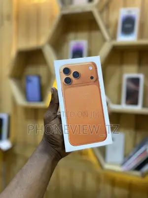New Apple iPhone 17 Pro Max 256 GB Orange