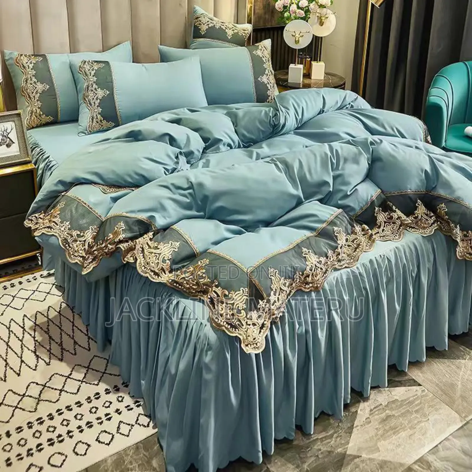 Duvet Cover and Bed Skirt Size 6*7