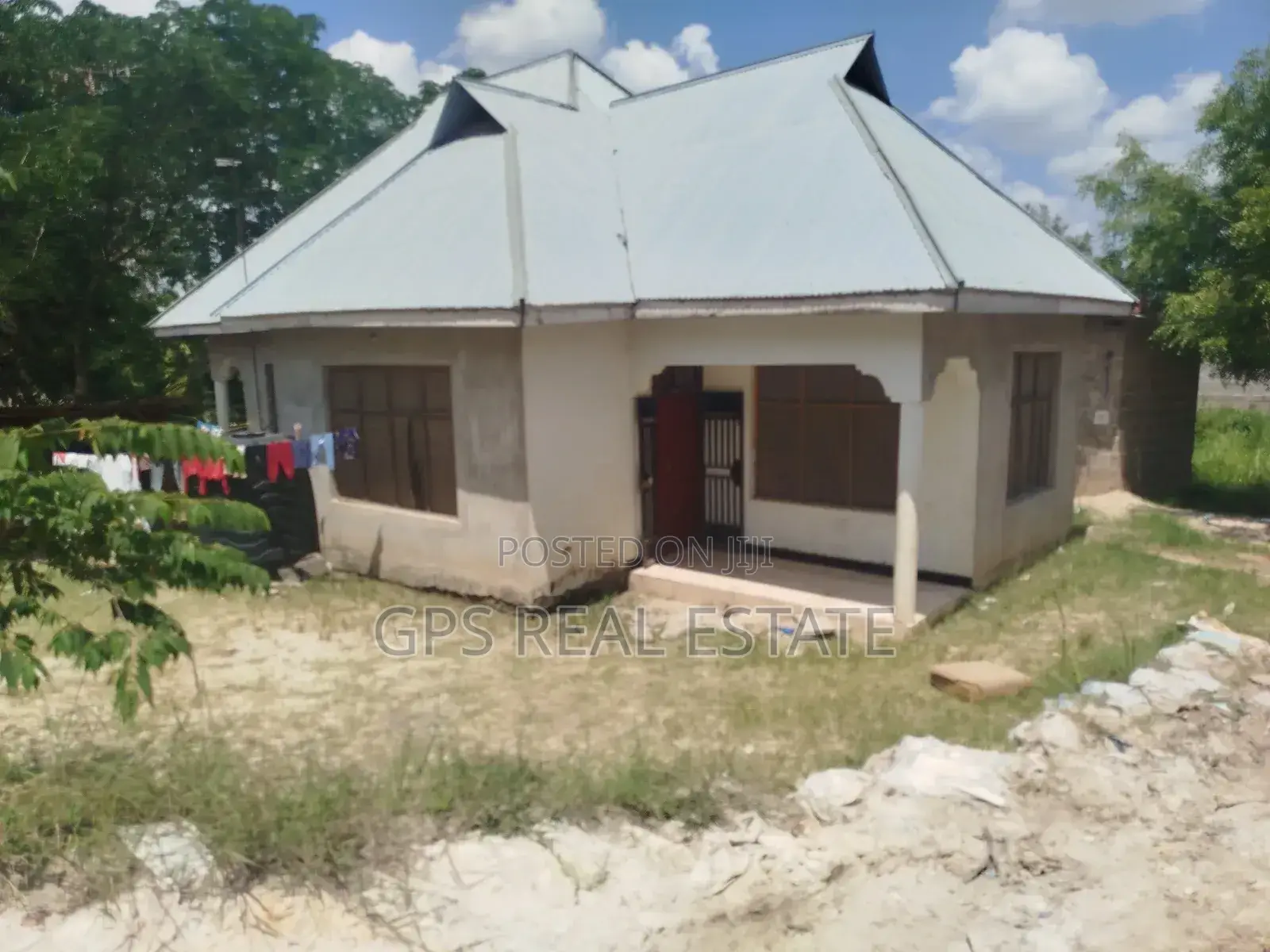 3bdrm House in Mbezi Malamba, Kinondoni for sale