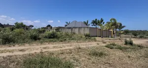 Kiwanja Kinauzwa Mbweni Mpiji