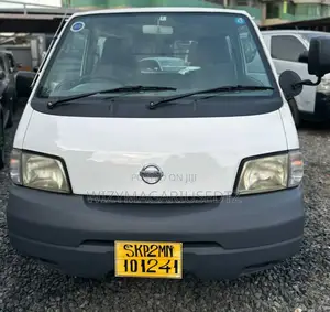 Nissan Vanette 2012 White