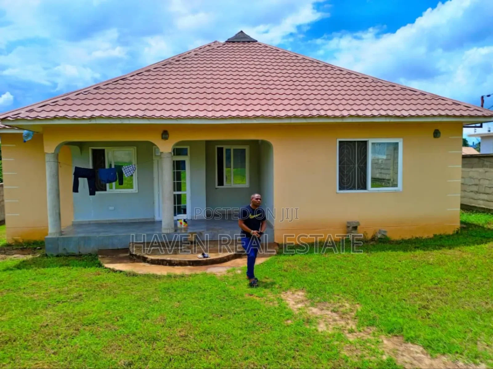 4bdrm House in Goba for sale