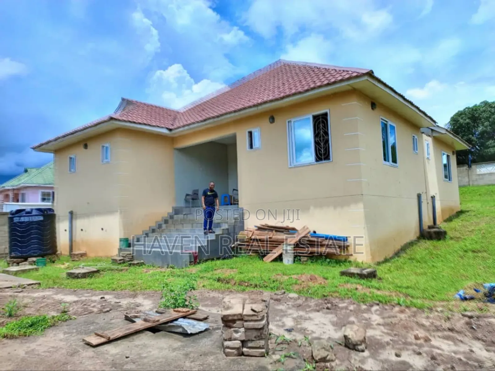 4bdrm House in Goba for sale
