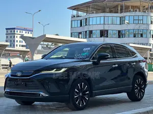Toyota Harrier 2021 Black