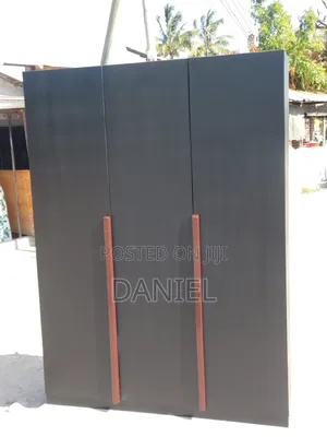 Kabati La Nguo Milango Mi Tatu Black Color