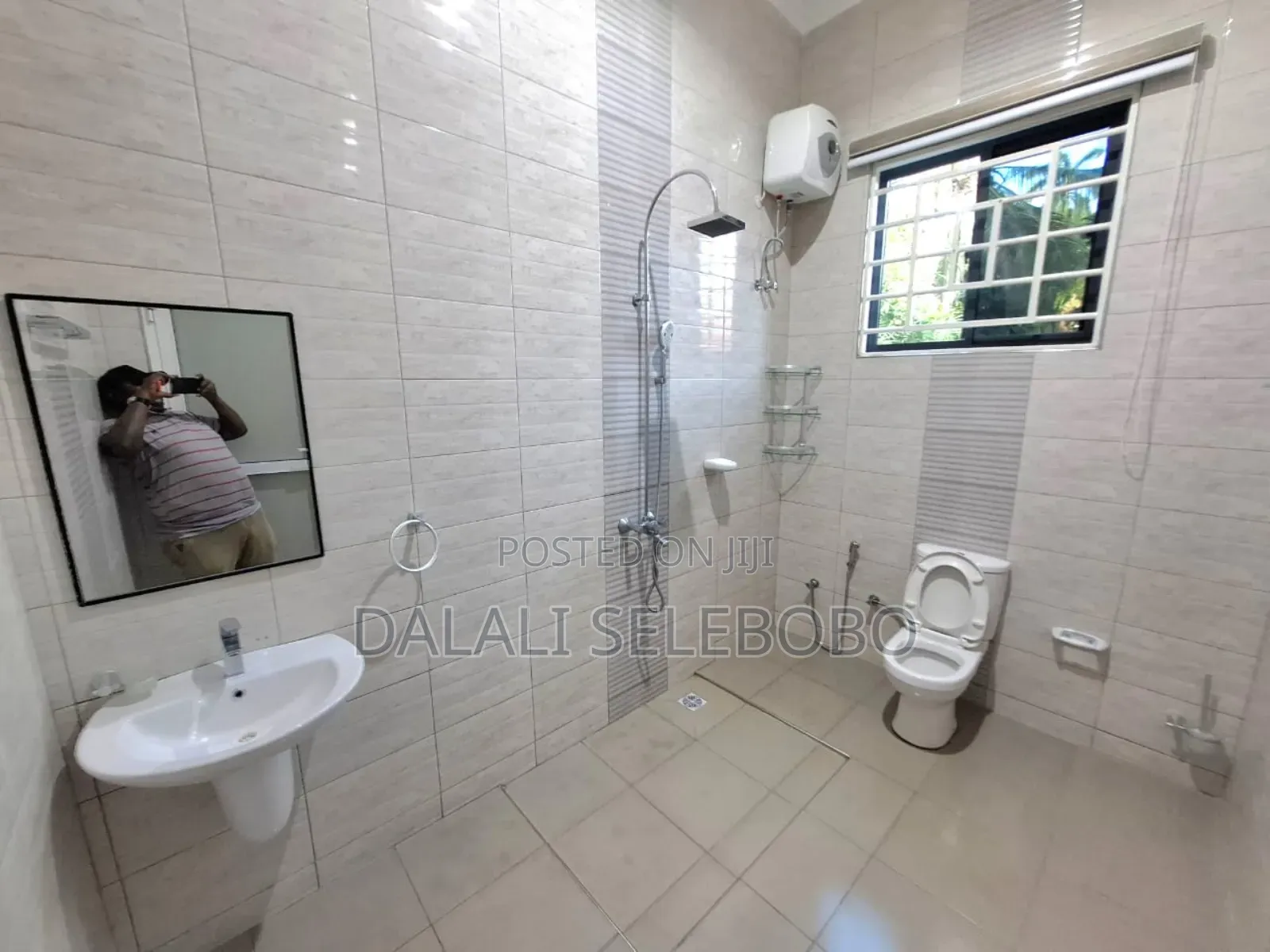 2bdrm Block of Flats in Kimara Stop Over for rent