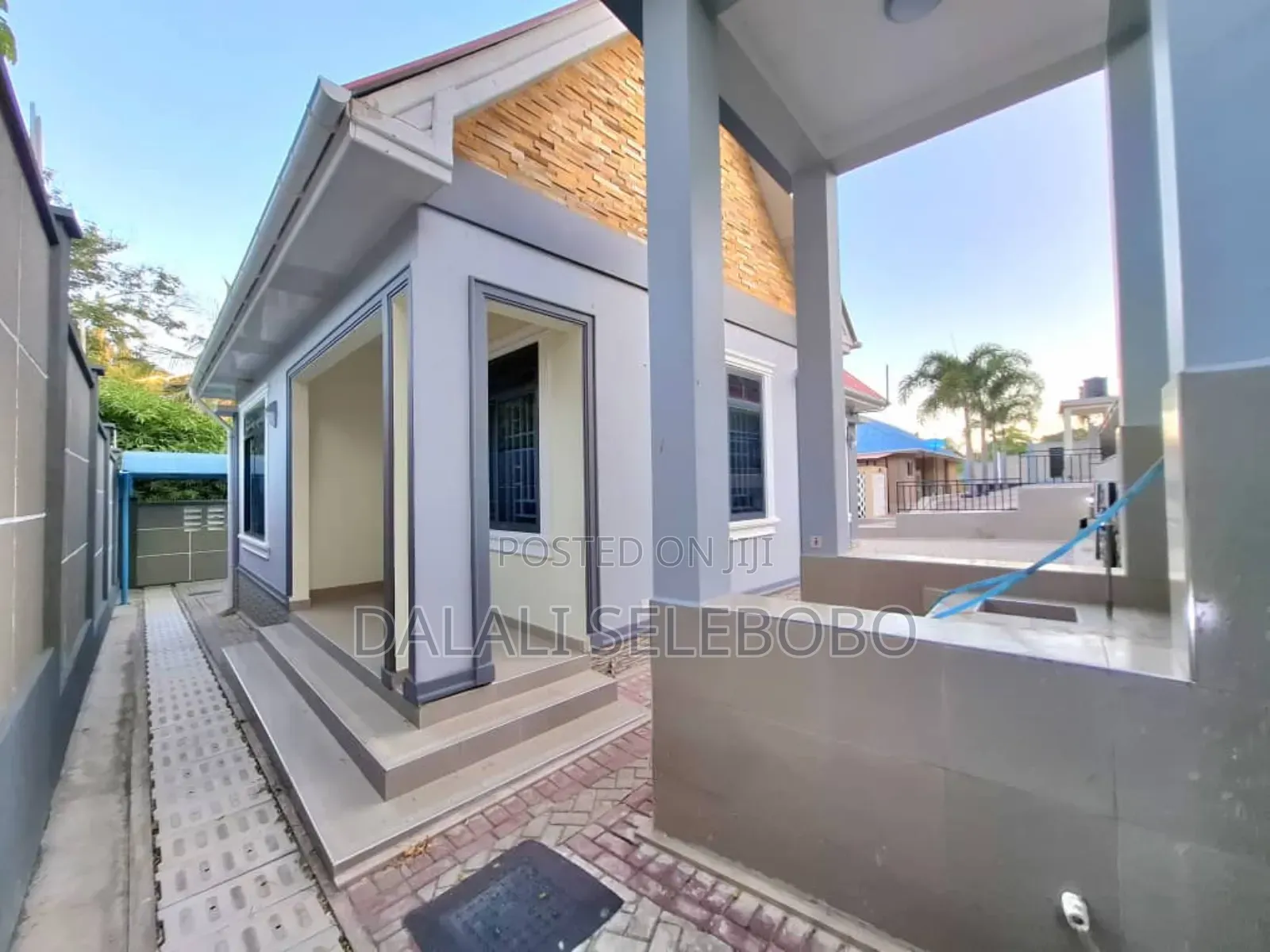 2bdrm Block of Flats in Kimara Stop Over for rent