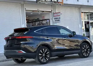Toyota Harrier 2021 Black