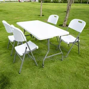 Foldable Table+ 4 Chairs