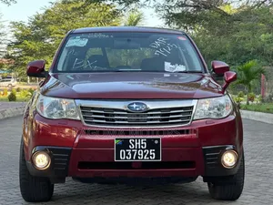 Subaru Forester 2010 Maroon