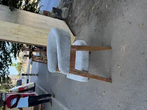 Meza Nzur Sana