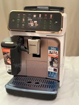 Philips 5500 Series Fully Automatic Espresso Machine - Lattego