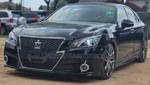 Toyota Crown 2013 Matt Black