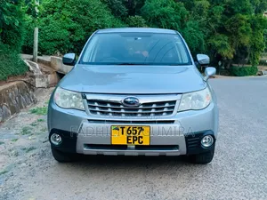 Subaru Forester 2012 Silver