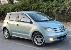 Toyota IST 2003 Blue