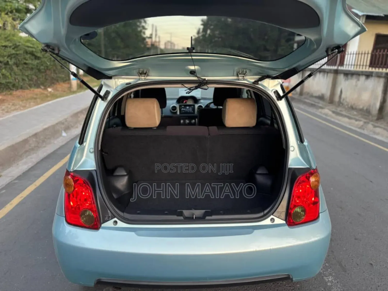 Toyota IST 2003 Blue