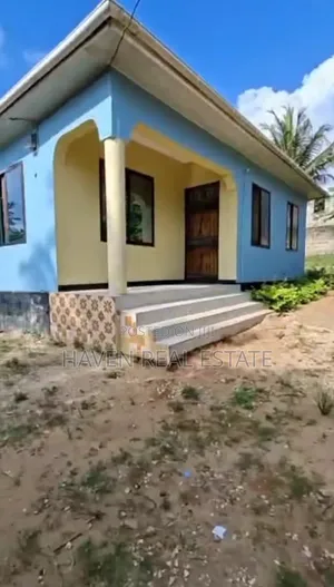 4bdrm House in Goba for sale