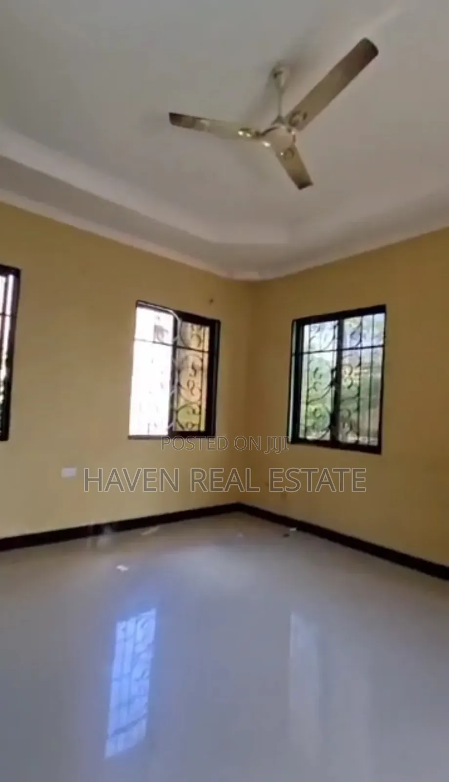 4bdrm House in Goba for sale