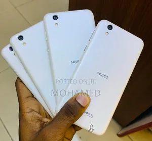 Sharp Aquos Sense 2 SHV43 32 GB Silver