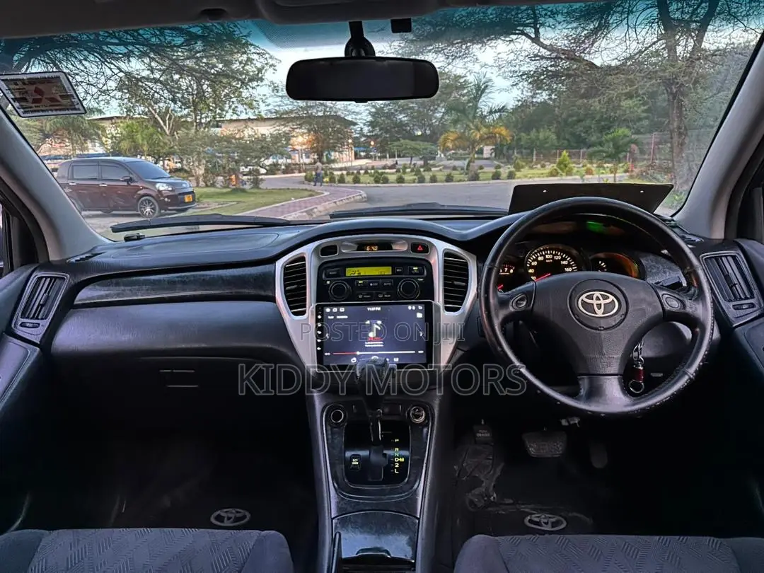 Toyota Kluger 2006 Black