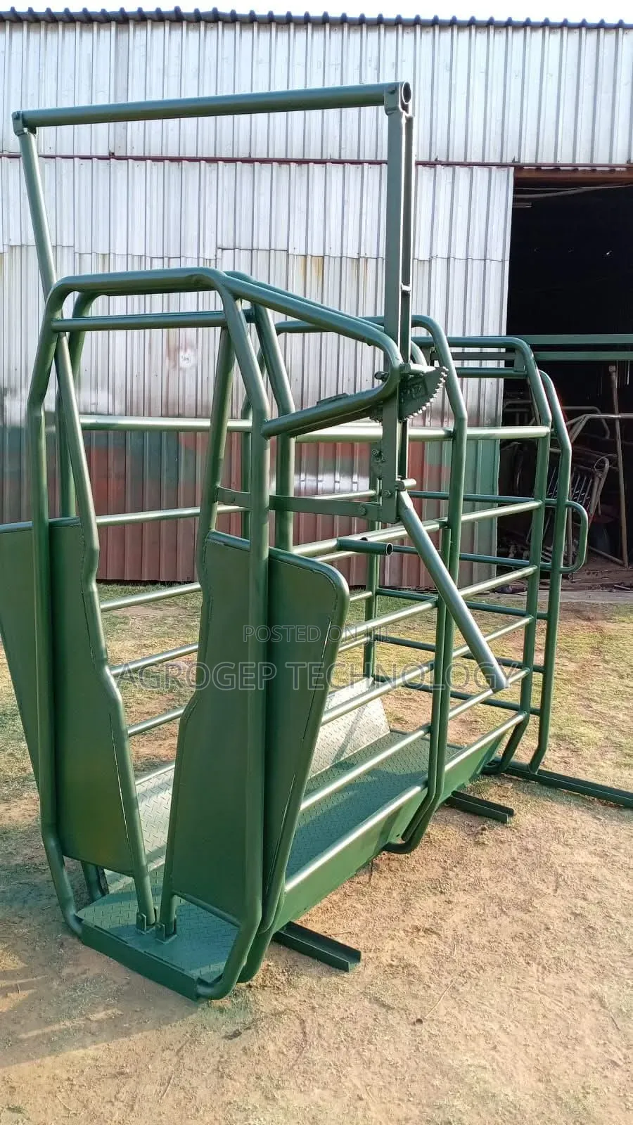 Cattle Neck Clamp