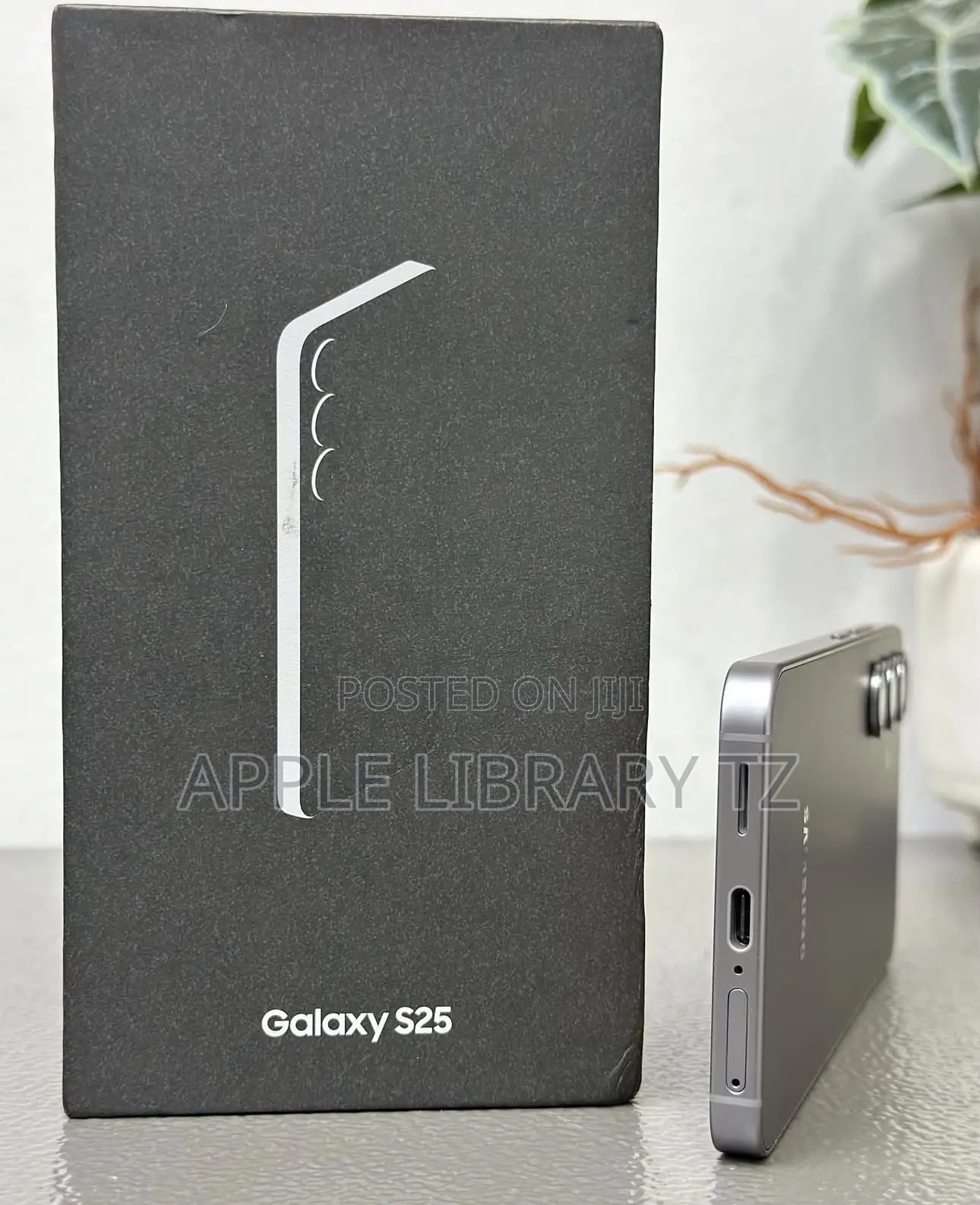 New Samsung Galaxy S25 128 GB Black
