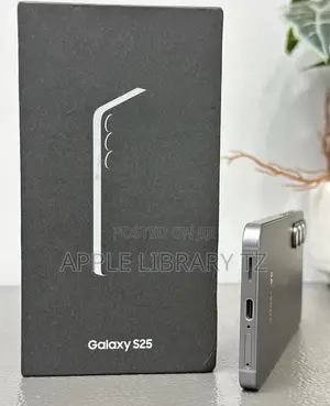 New Samsung Galaxy S25 128 GB Black