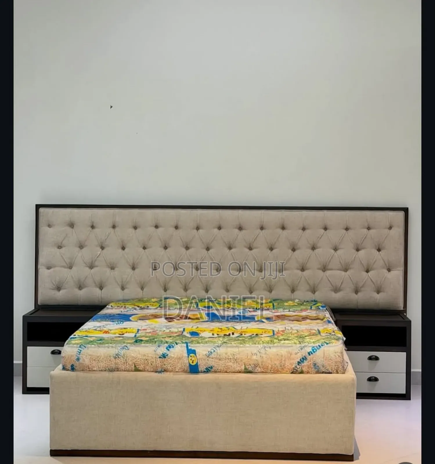 Kitanda Cha Bed Sofa 5 Kwa 6