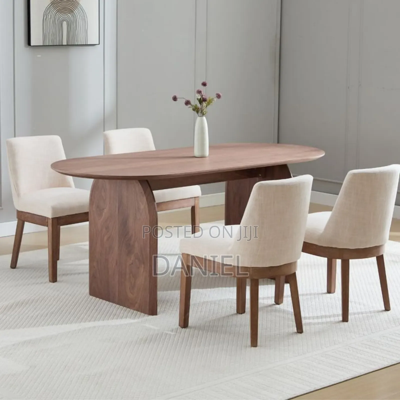 Dining Table Ya Watu Wa Nne
