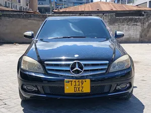 Mercedes-Benz C200 2008 Black