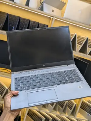 Laptop HP Zbook Fury 15 G7 16GB Intel Core I7 SSD 512GB