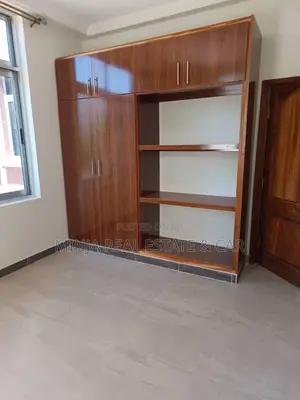 3bdrm Apartment in Upanga West for sale