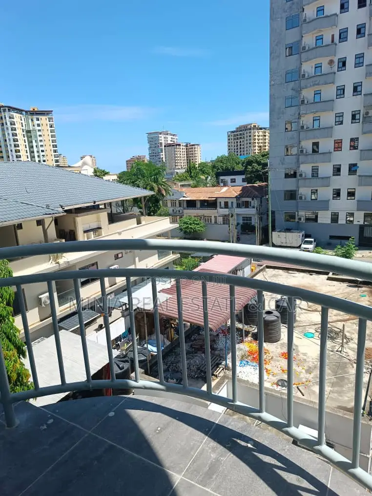 3bdrm Apartment in Upanga West for sale