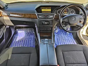 Mercedes-Benz E250 2010 White