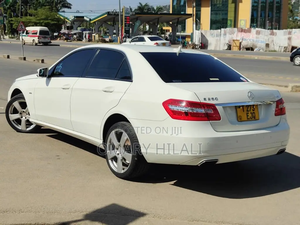 Mercedes-Benz E250 2010 White