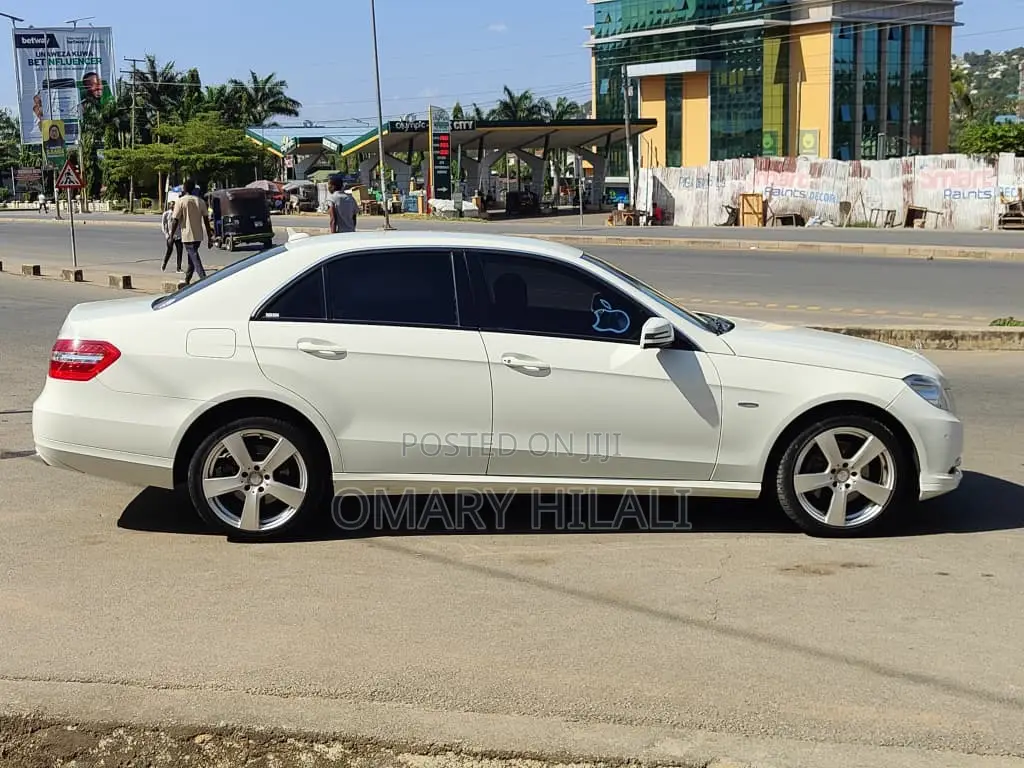 Mercedes-Benz E250 2010 White