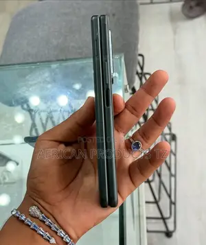New Samsung Galaxy Z Fold3 5G 256 GB Black