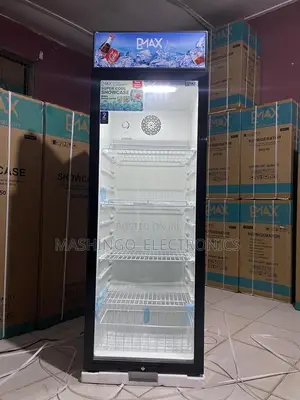 260 Liter Bmax Showcase Fridge