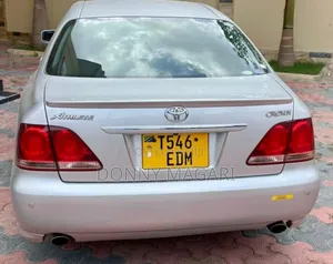 Toyota Crown 2007 Silver