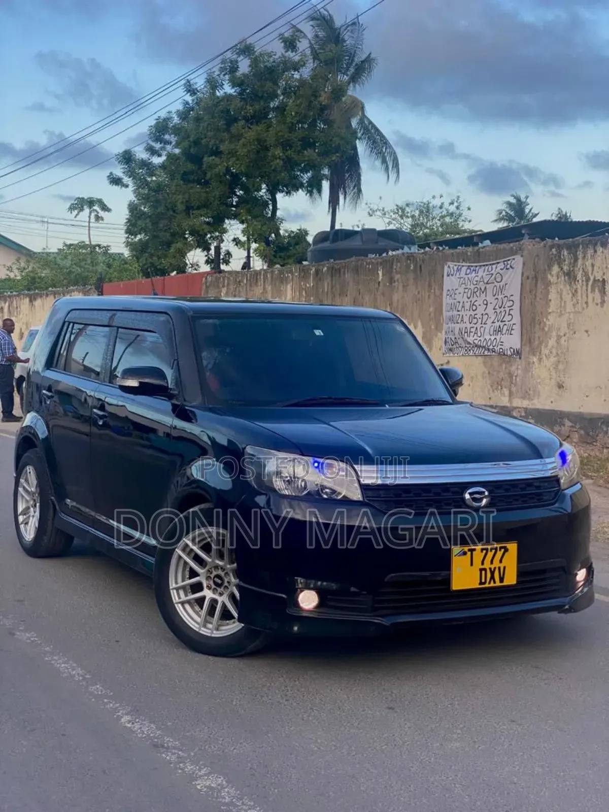 Toyota Corolla Rumion 2010 Black