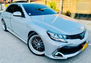 Toyota Mark X 2011 White