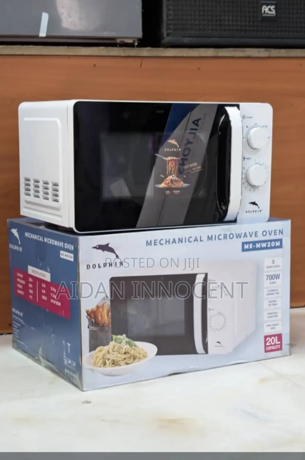 Dolphin Microwave 20l