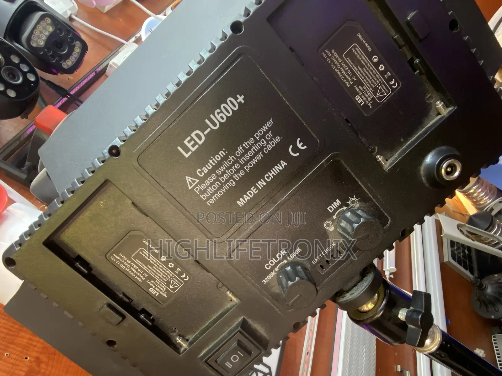 Taa Za Kamera Shooting ~ Led U600+