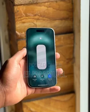 New Apple iPhone 16 128 GB Green