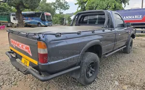 Ford Ranger 2003 Gray